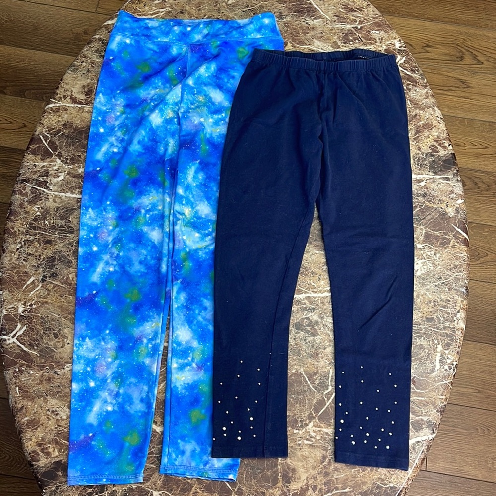 Size 10/12 Leggings. Sell as a bundle (2). Barely used. Great condition.